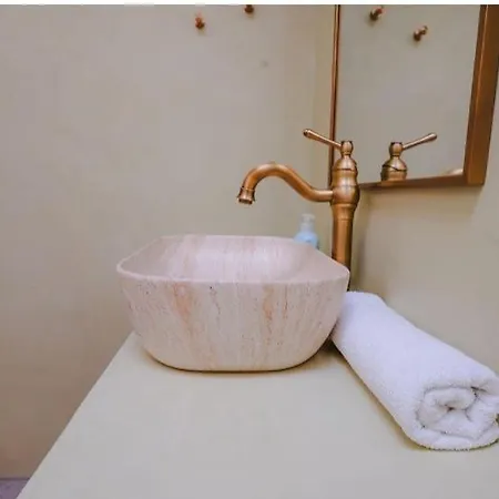 Pensionat Complex In Pirovac