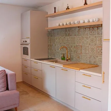 Complex In Guest house Pirovac